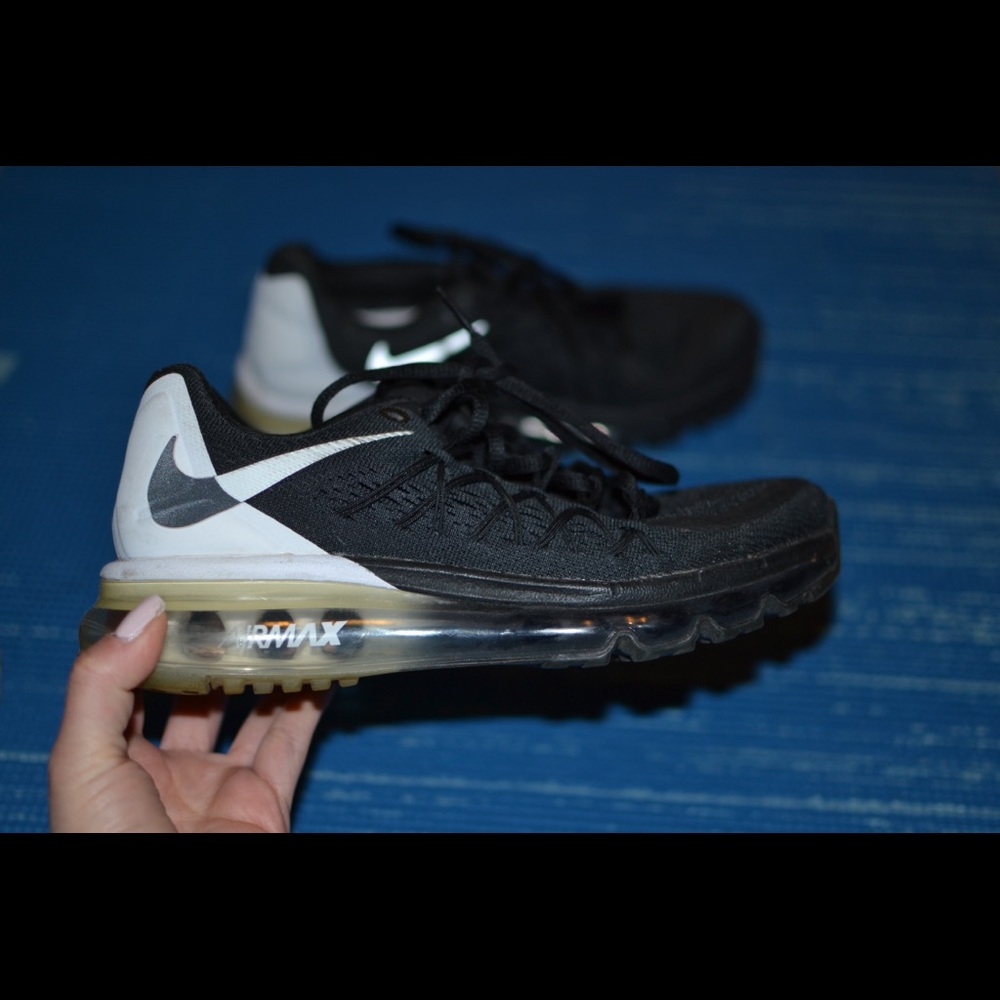 Women’s Nike airmax